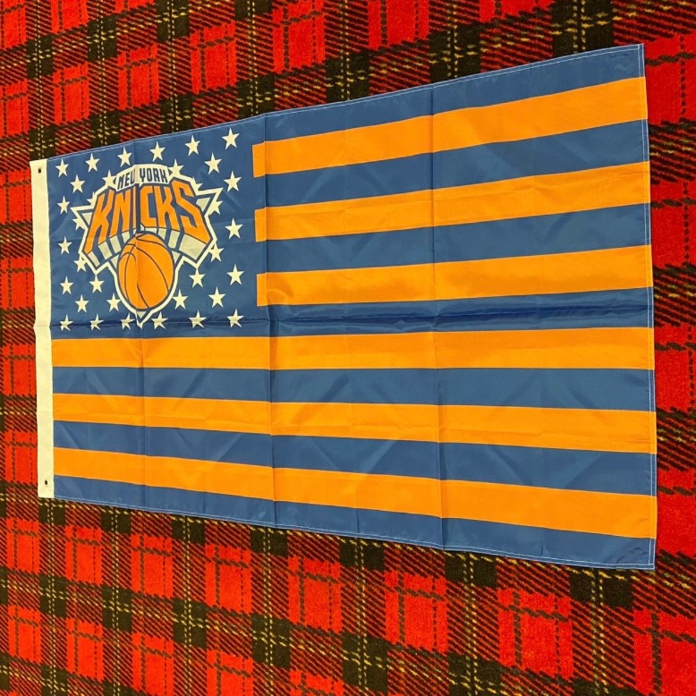 Brand new New York Knicks banner flag